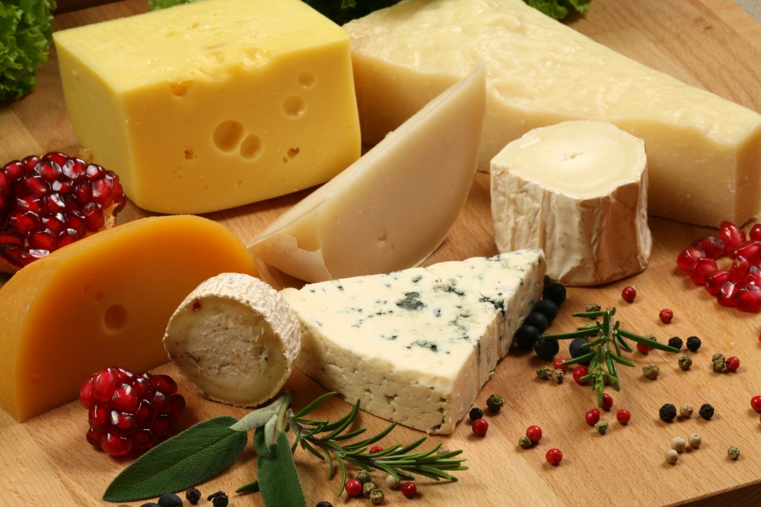 Comment couper du fromage : 6 formes différentes