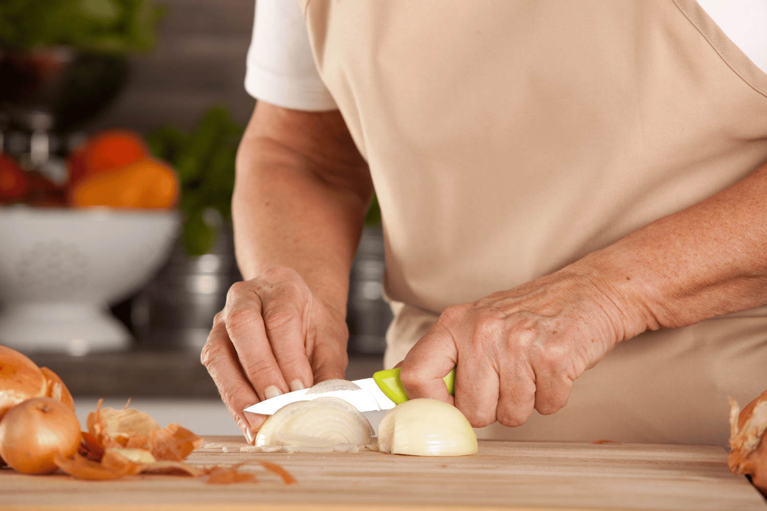 Comment couper en mirepoix