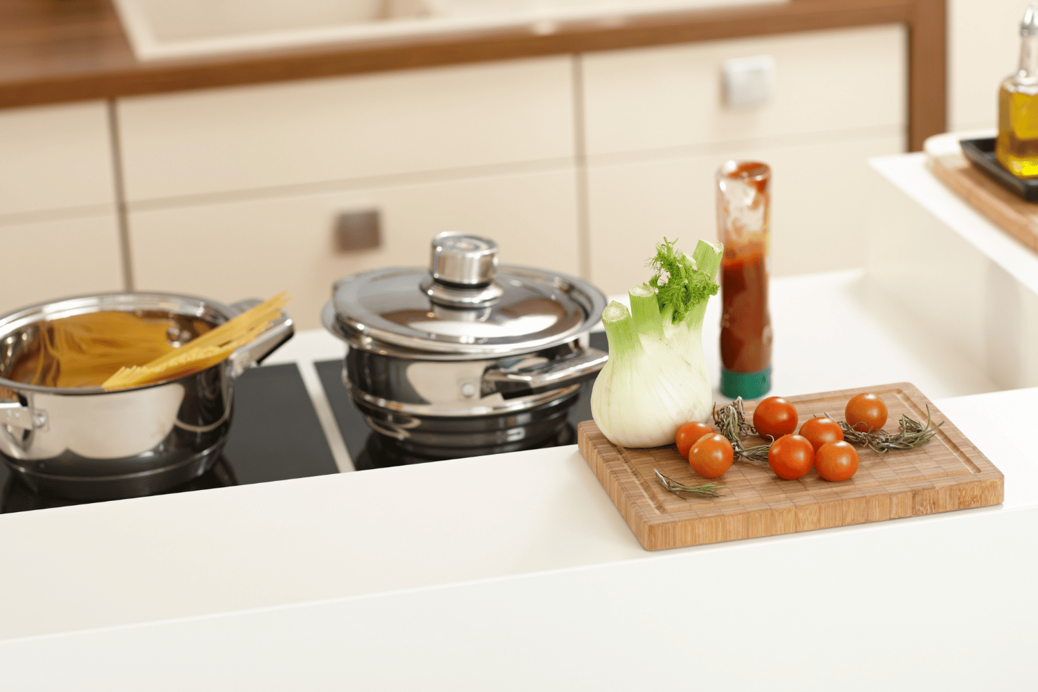 Meilleur plan de travail cuisine : 8 matériaux tendance 2025