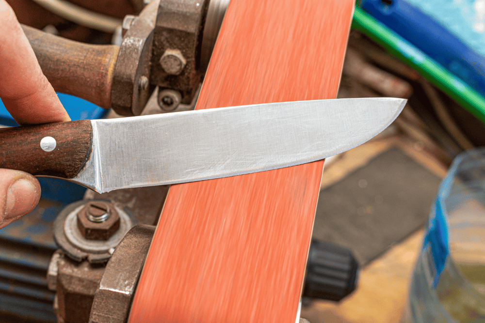 Comment polir une lame de couteau pour un fini lisse