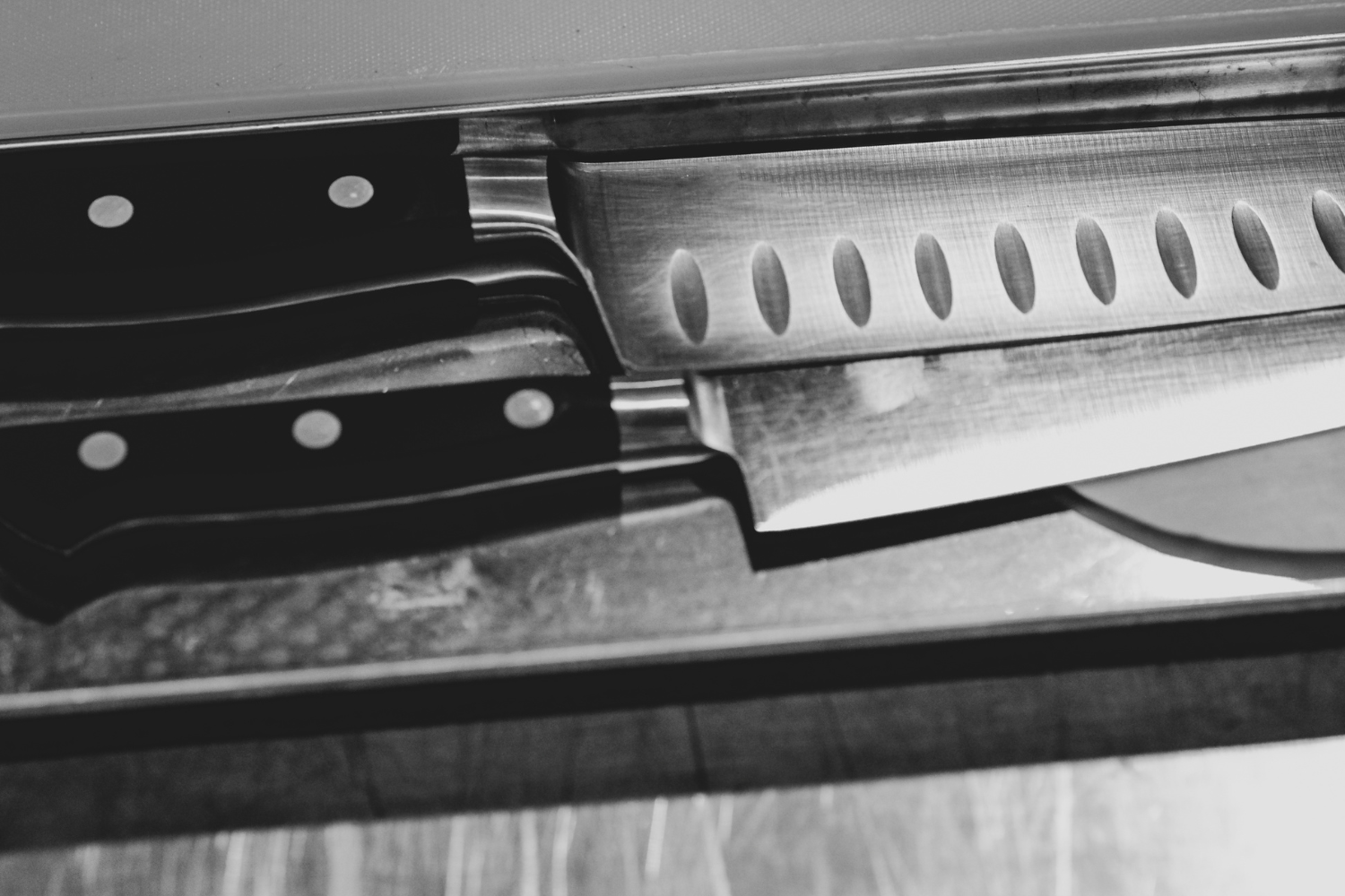 Meilleur acier pour couteau : lequel choisir en 2025