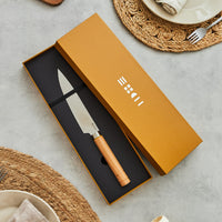 Couteau de chef ETCH dans son coffret cadeau or cuivré, lame inox 18,5 cm et manche bois aux nervures naturelles